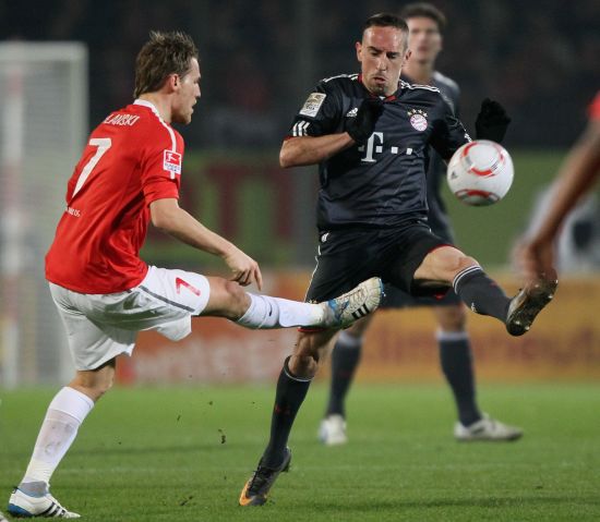 绩展示了他 绩展示了他