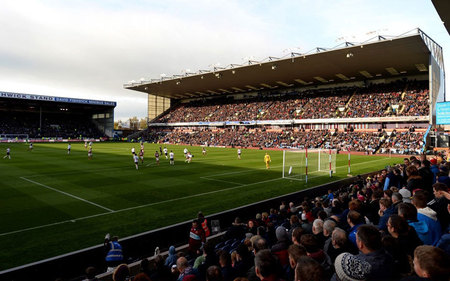 来抵挡对手 来抵挡对手